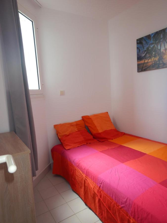 Manoneva Apartment Сен Франсоа Екстериор снимка