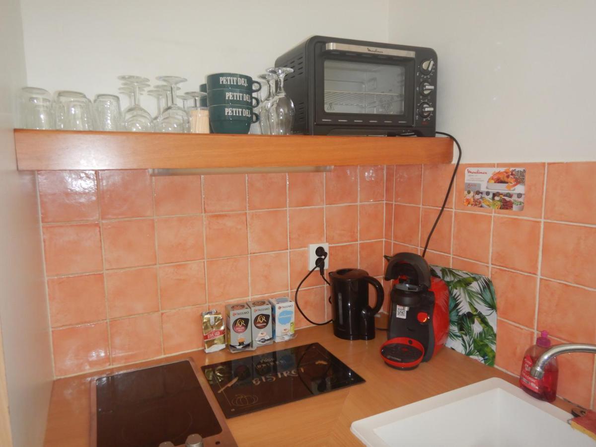 Manoneva Apartment Сен Франсоа Екстериор снимка